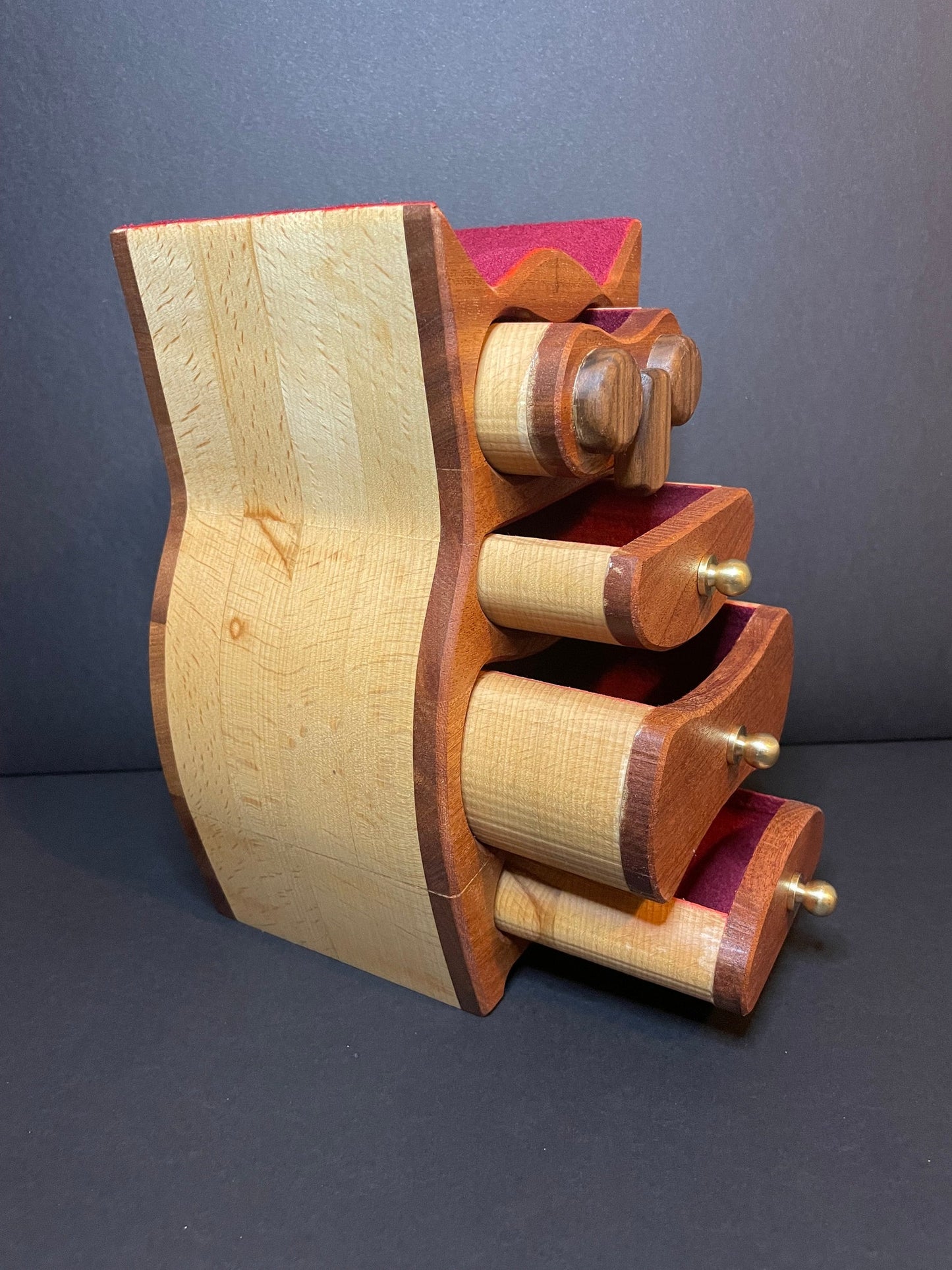 Handcrafted Owle Jewelry/Keepsake/bandsaw Box with 4 Drawers
