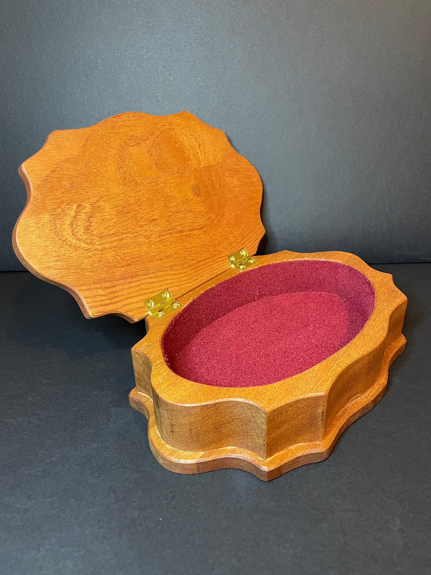 Handcrafted Curvy Jewellery Box