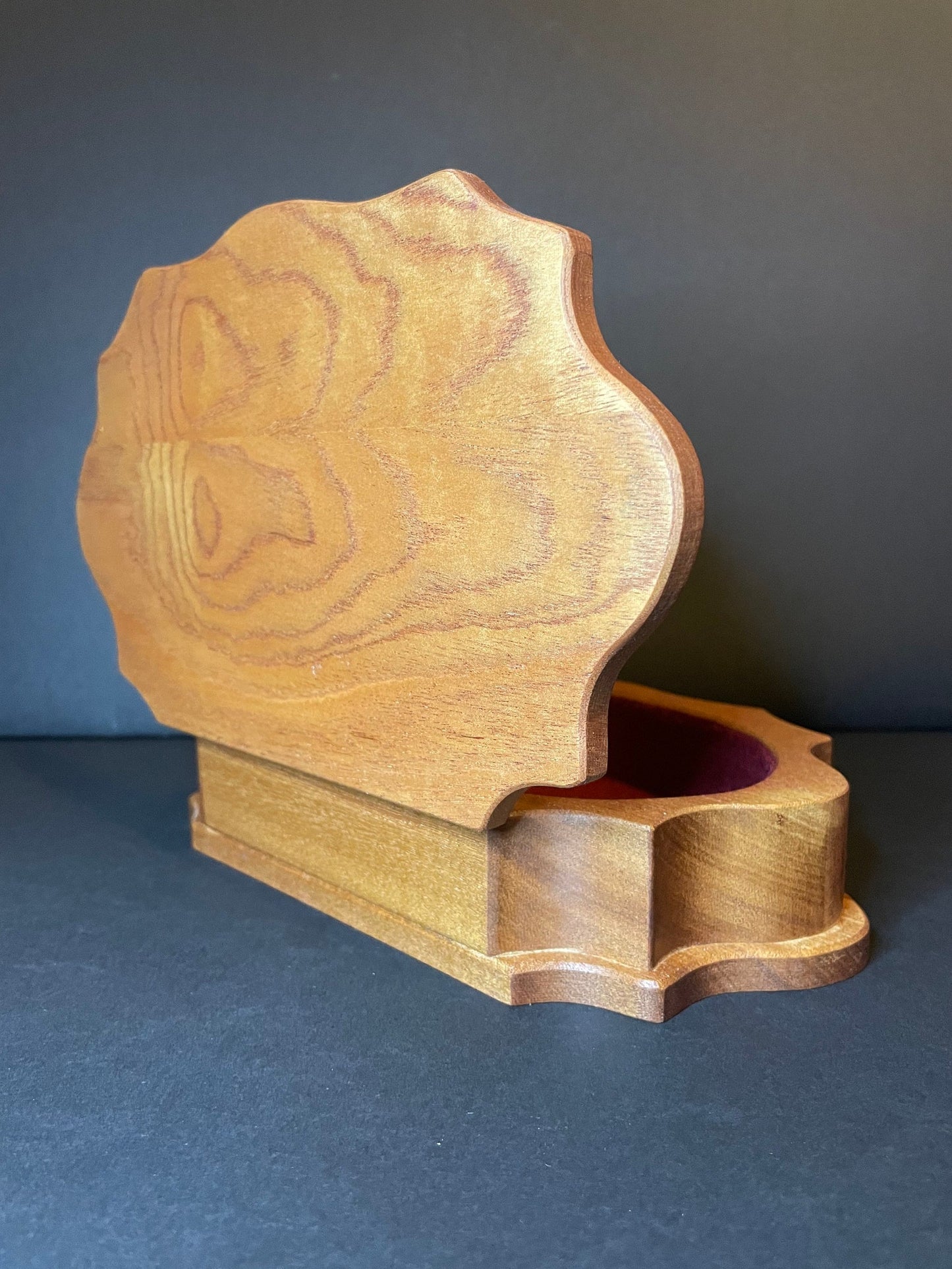 Handcrafted Curvy Jewellery Box